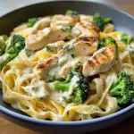 Creamy Chicken & Broccoli Fettuccine Alfredo